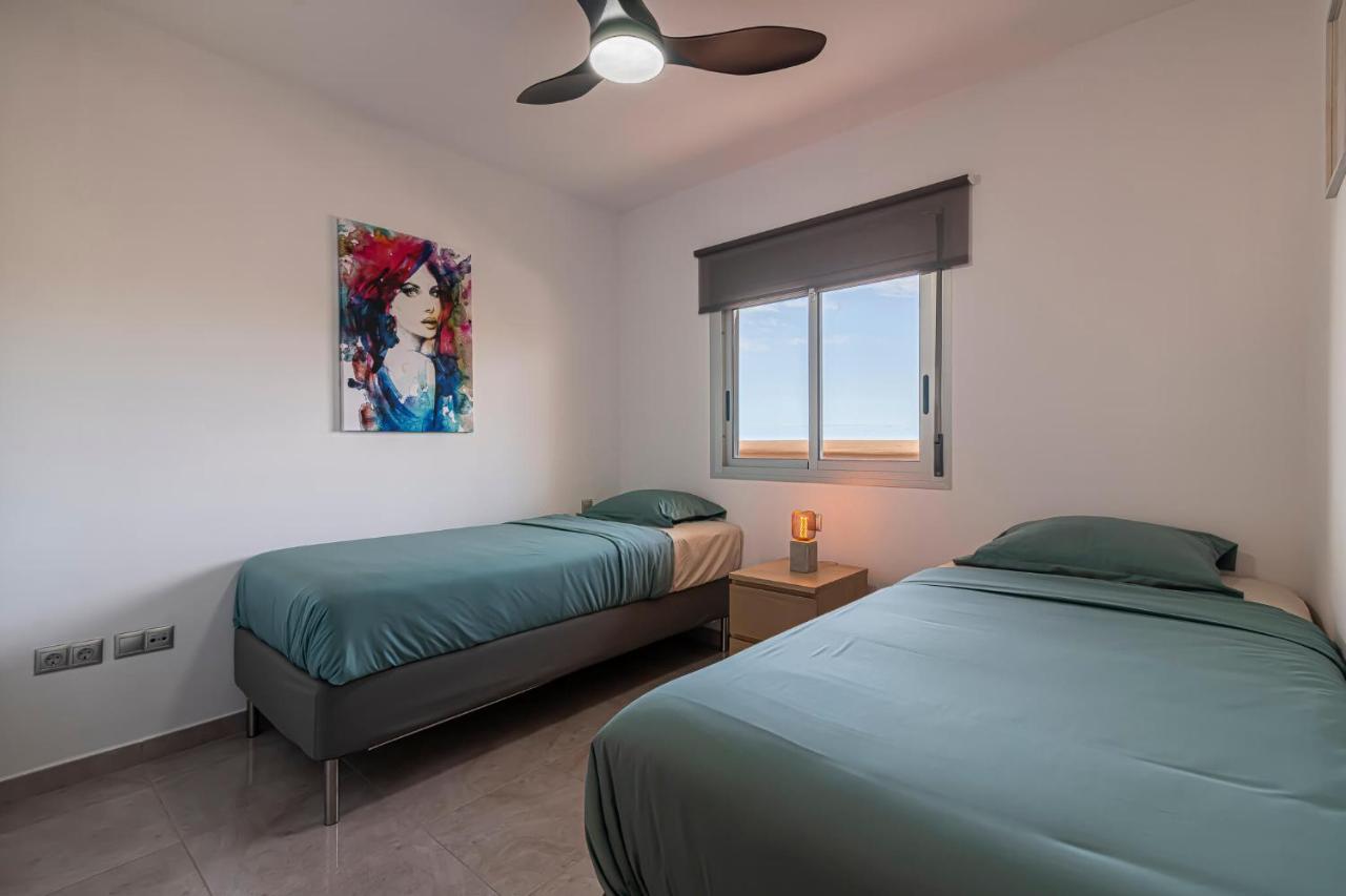 Go2Tenerife Apart'Madera Terrace, Swimming Pool & Parking Costa Adeje  ภายนอก รูปภาพ